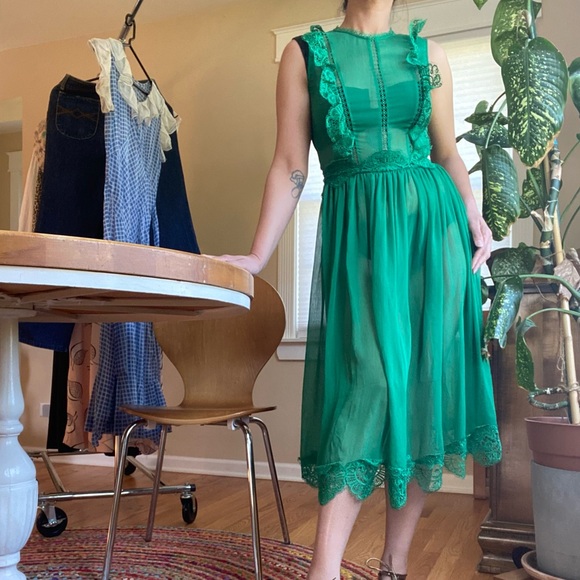 Elegant Green Lace Ted Baker Dress Size 0 - Picture 5 of 8